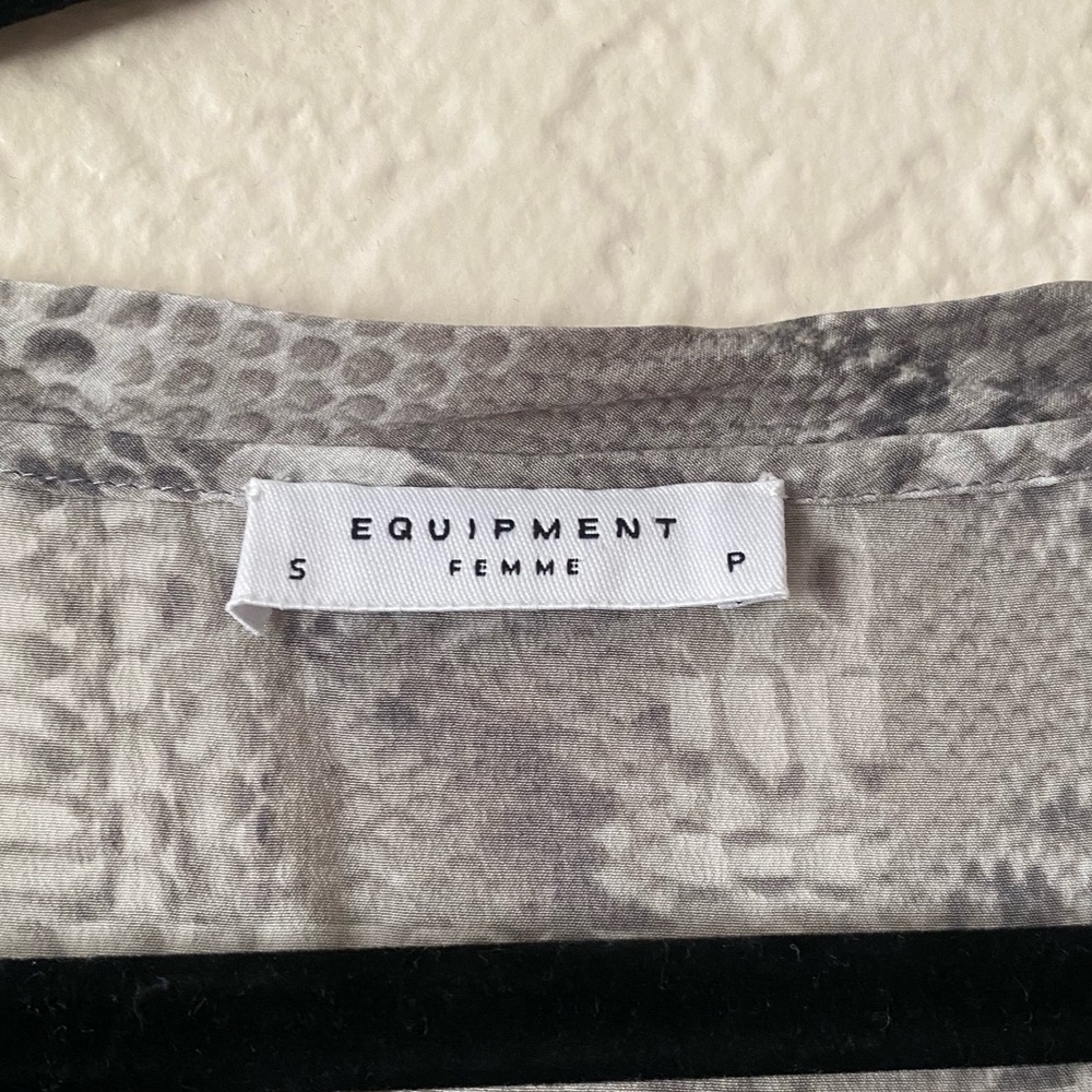 Equipment Silk Snake Pattern Shift Mini Dress Siz… - image 3